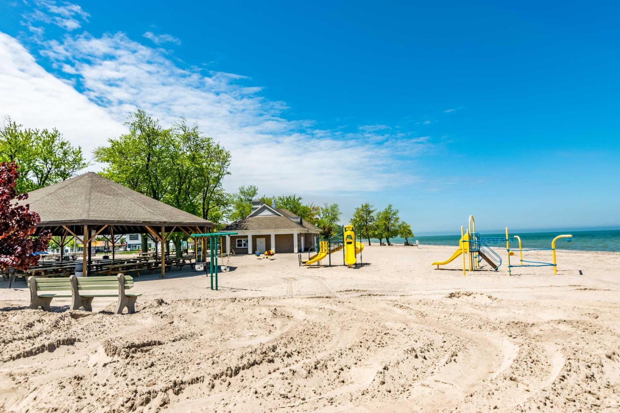 Sodus Point Home - Walkable To Beach! Eksteriør bilde